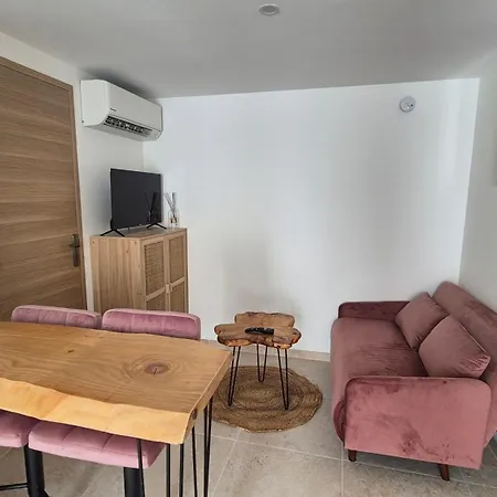 Cosy Proche アパート